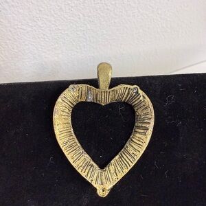 Vintage Gold Heart Pendant